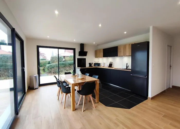 Gîte Gîtes de France® - Les Rives de l'Eaulne Hébergement de vacances *